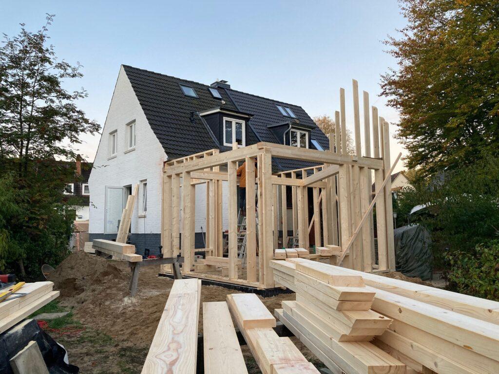 Gabelstapler mieten fuer Einfamilienhausanbau